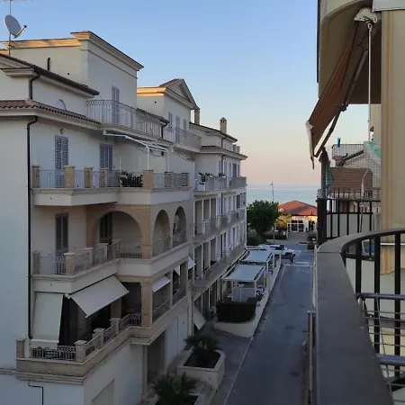 Flat N 11 Vista Mare Apartament Alba Adriatica